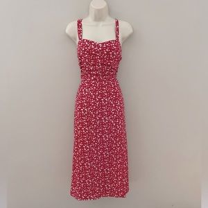Red floral sundress. Sweetheart neckline. Size large.